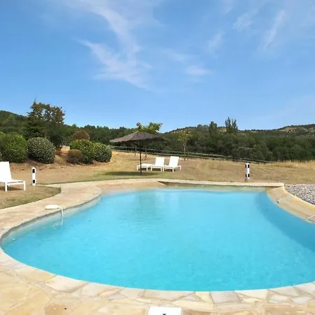 Dom wakacyjny Saint-maime Sleeps 12 Pool Wifi
